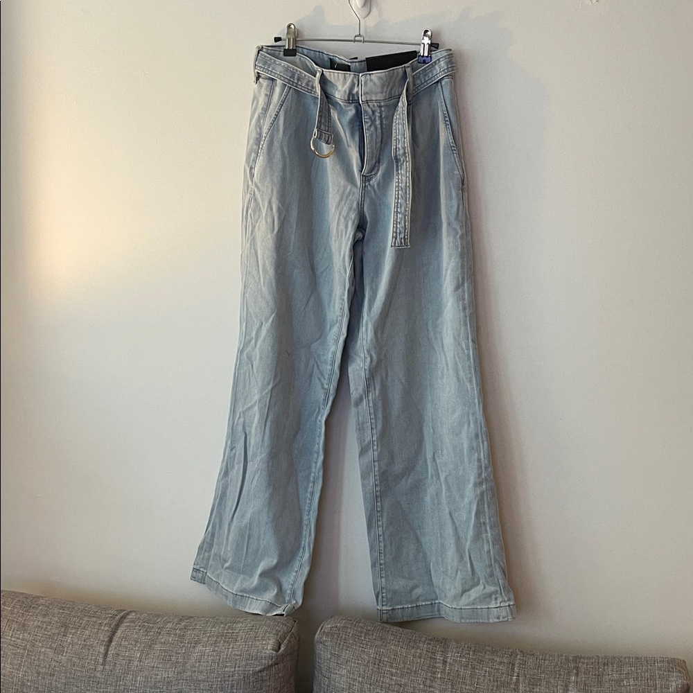 White House Black Market Light Wash Denim Wide-Leg trouser high rise